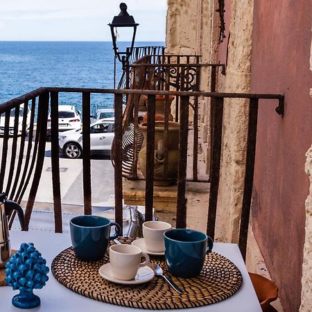 Palazzo Bozzanca Apartments By Wonderful Italy シラクーサ エクステリア 写真
