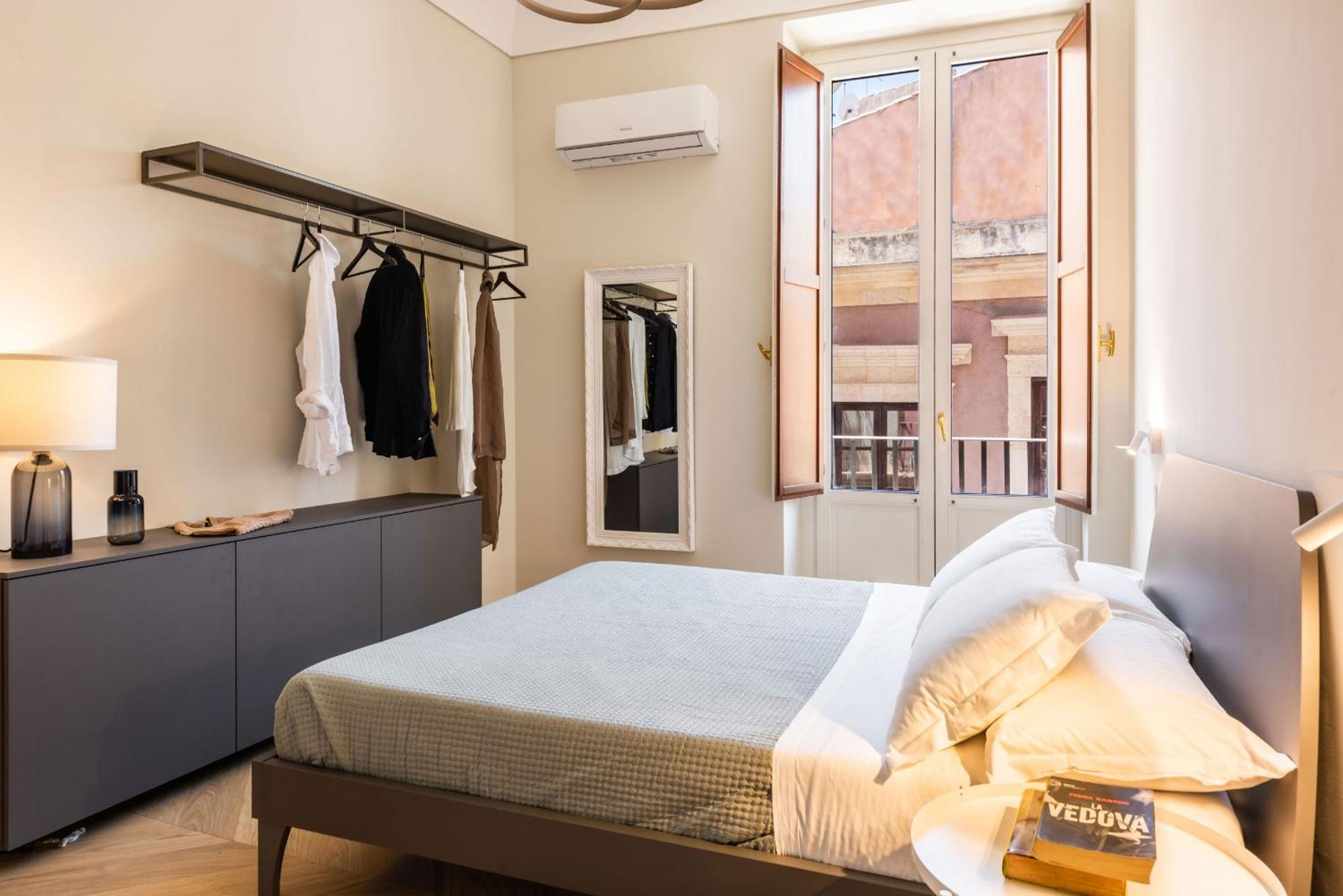 Palazzo Bozzanca Apartments By Wonderful Italy シラクーサ エクステリア 写真